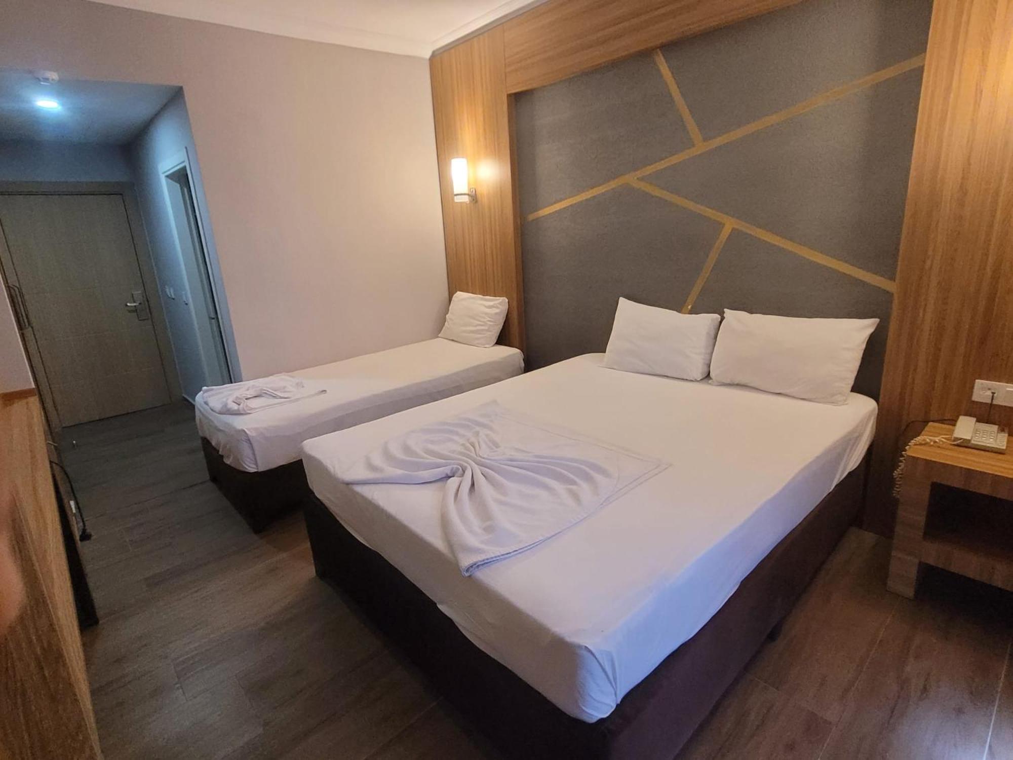 Hotel Dionisus Spa Resort 贝莱克 外观 照片